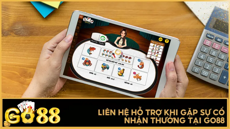 Sử dụng live chat hoặc hotline để được CSKH hỗ trợ nhanh chóng khi gặp vấn đề với khuyến mãi